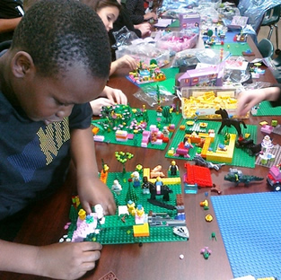 Lego Club